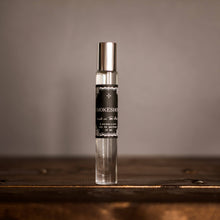 Load image into Gallery viewer, Smokeshow perfume 10 ml Roll On
