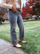 Load image into Gallery viewer, Mid Rise Wide Leg with Leopard Cuff
