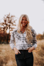 Load image into Gallery viewer, Cropped Plaid Jacket
