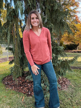 Load image into Gallery viewer, Murphy Heather Rust
