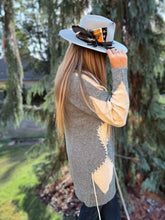 Load image into Gallery viewer, Diamond knit Cardigan
