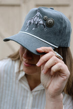 Load image into Gallery viewer, Vintage Bucking Horse Hat
