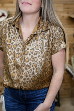 Load image into Gallery viewer, Metallic Leopard Short Sleeve
