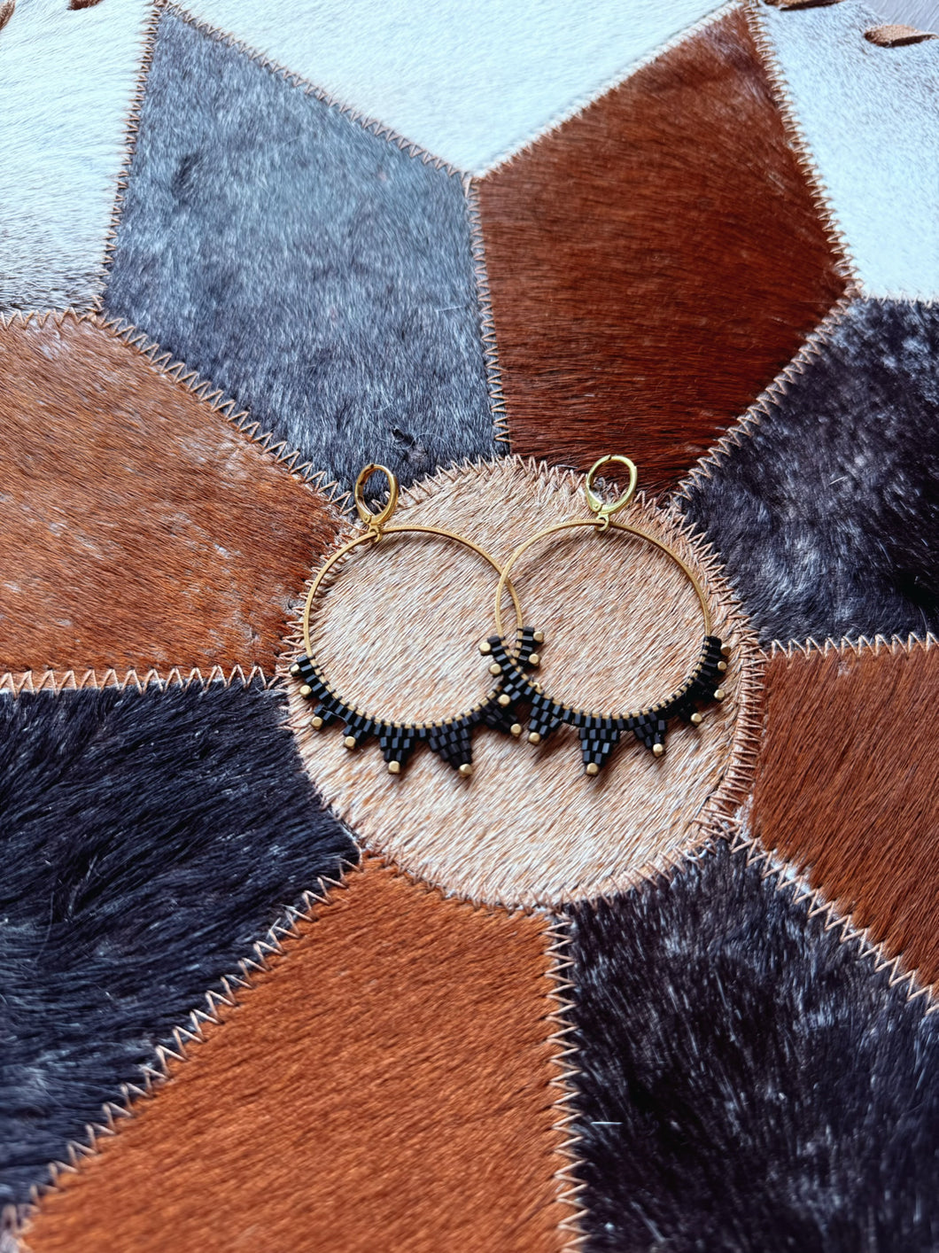 Black Medium Starburt Hoops