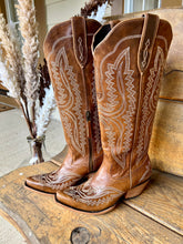 Load image into Gallery viewer, Casanova Shades of Grain Boot
