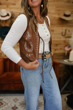 Load image into Gallery viewer, Horseshoe Suede Vest
