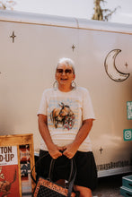 Load image into Gallery viewer, Where The Wild Things Are Tee XOXO
