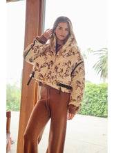 Load image into Gallery viewer, Western Horse Quilted Jacket

