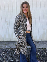Load image into Gallery viewer, Leopard Beth Jacket
