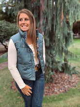 Load image into Gallery viewer, Reversible Western Vest
