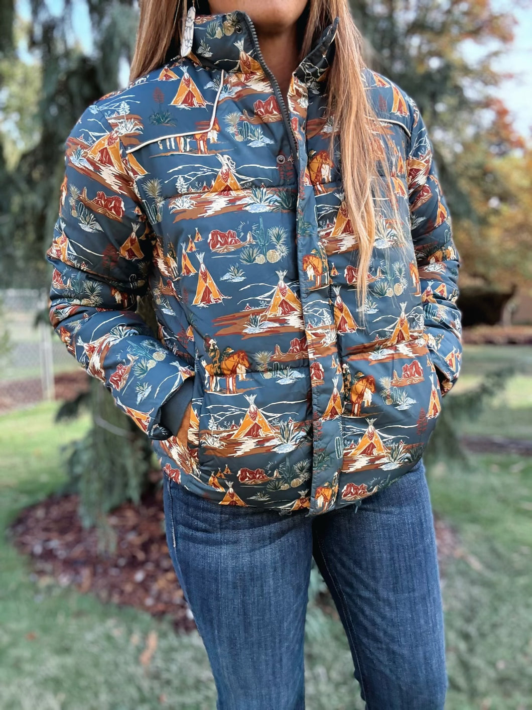 the cutest western patter puffer jacket with zipper closure 