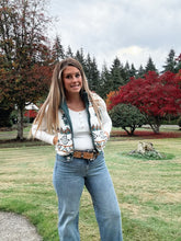 Load image into Gallery viewer, Reversible Corduroy Puffer Vest Hunter
