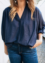 Load image into Gallery viewer, Auriane Marine Blouse
