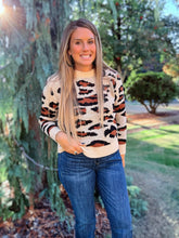 Load image into Gallery viewer, Leopard Pullover Sweater

