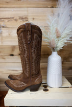 Load image into Gallery viewer, Casanova Oiled Tan Suede Boot
