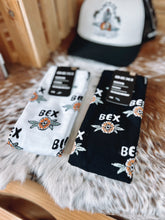 Load image into Gallery viewer, BEX Flower Pattern Socks

