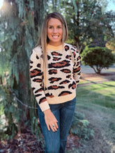 Load image into Gallery viewer, Leopard Pullover Sweater
