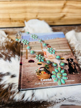 Load image into Gallery viewer, Turquoise Concho Chain Necklace
