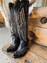 Load image into Gallery viewer, Casanova Boot Black
