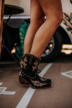 Load image into Gallery viewer, Ladies Roper Black Floral Bootie
