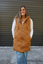 Load image into Gallery viewer, Spicy Latte Quilted Long Hooded Puffer Vest
