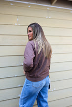 Load image into Gallery viewer, Ariat Ladies Chicory Crewneck
