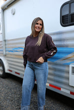 Load image into Gallery viewer, Ariat Dakota V-Neck Sweatshirt
