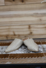 Load image into Gallery viewer, Spur Bloom Sandal
