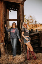 Load image into Gallery viewer, USA Flag Crewneck Sweatshirt Blue
