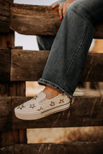 Load image into Gallery viewer, Ariat Ivory Star Slip on shoe
