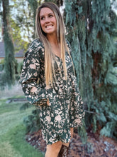 Load image into Gallery viewer, Long Sleeve Floral Dress

