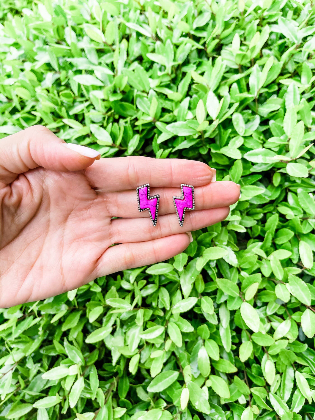 Lightning Bolt Thunder Earrings: Pink