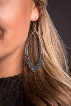 Load image into Gallery viewer, Large Wavy Cut-Out Silver Earring

