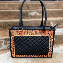 Load image into Gallery viewer, Tooled Leather Purse
